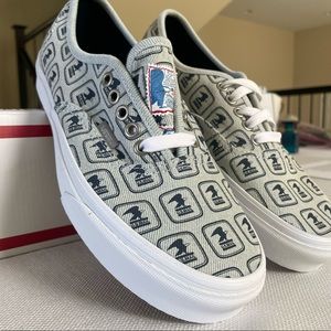 vans usps authentic